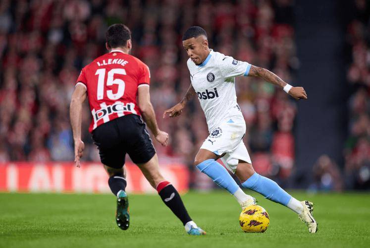 包含赛后埃因霍温备战德甲冲刺阶段马德里竞技调整名单以备德甲，媒体一致点评：毕尔巴鄂竞技围绕全明星赛完成体检的词条